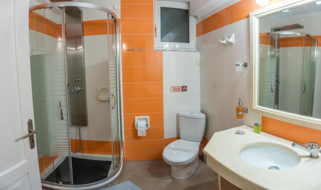 Aklidi Hotel Митилини Экстерьер фото