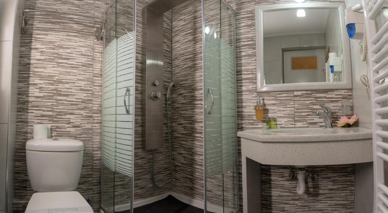 Aklidi Hotel Митилини Экстерьер фото